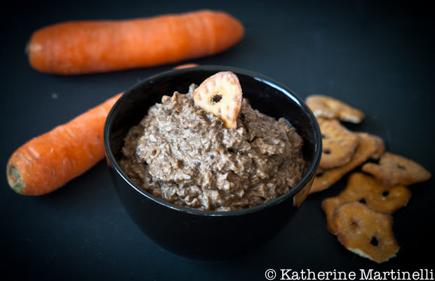 Black Garlic – Mushroom Dip